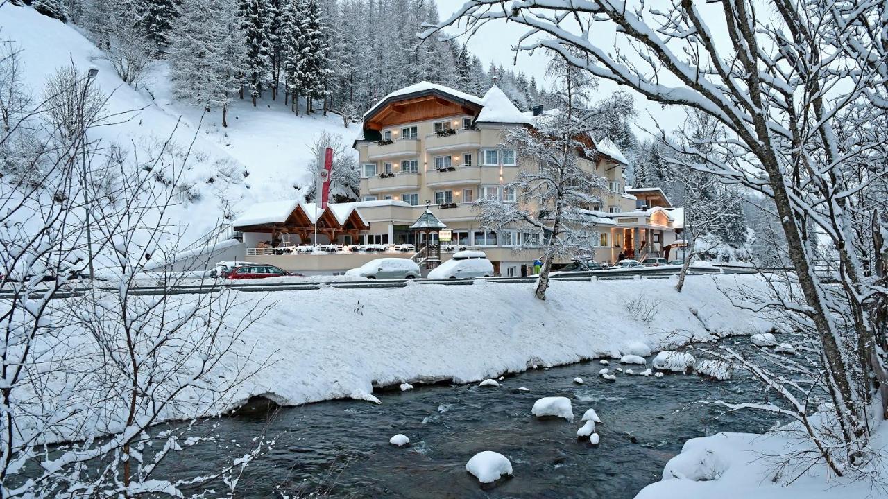 Hotel Hoellroah カップル エクステリア 写真