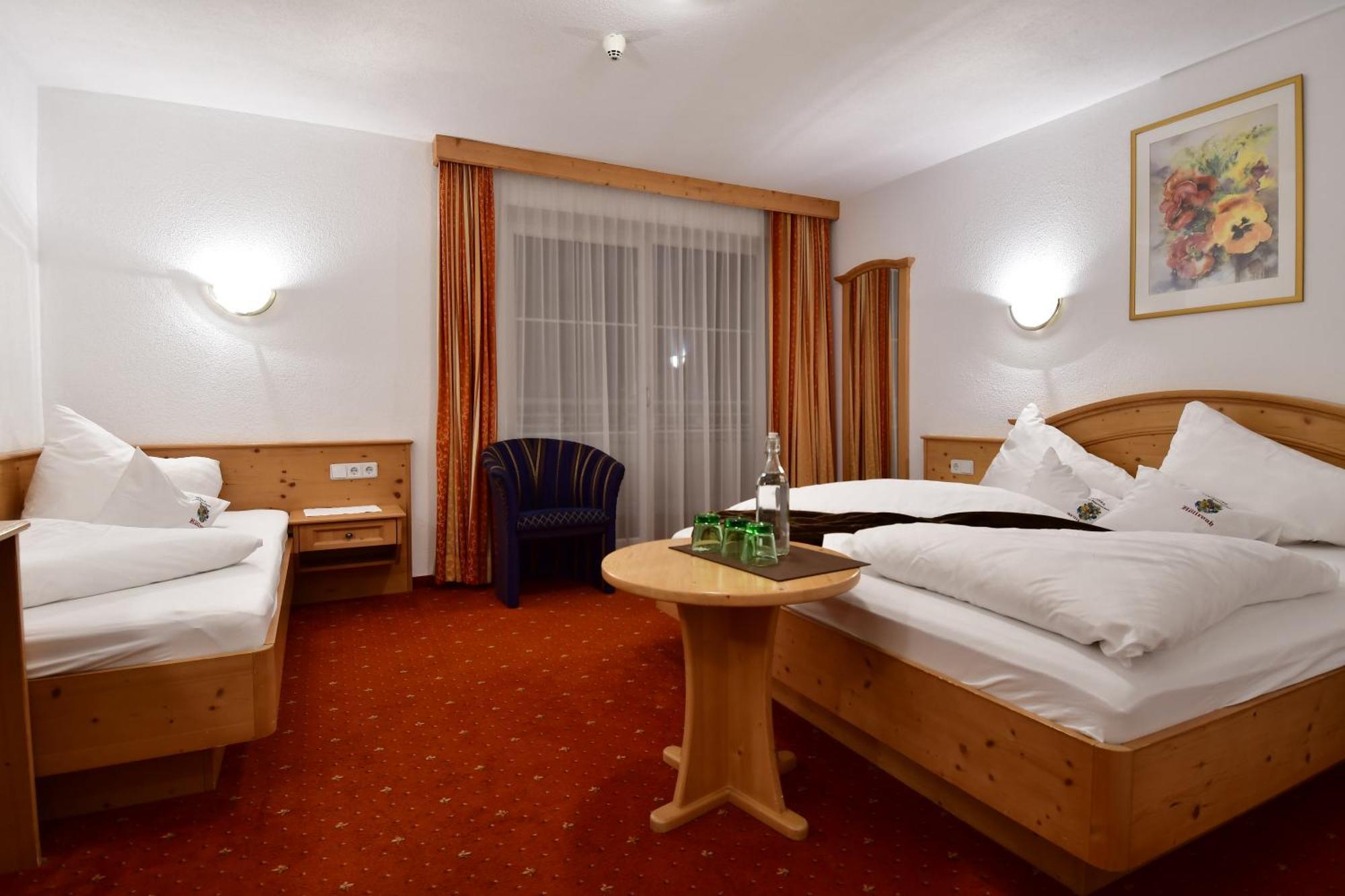 Hotel Hoellroah カップル エクステリア 写真
